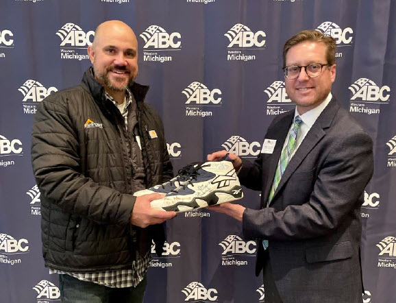Hammond Passes Big Shoes to 2022 ABC Western Michigan Board Chair