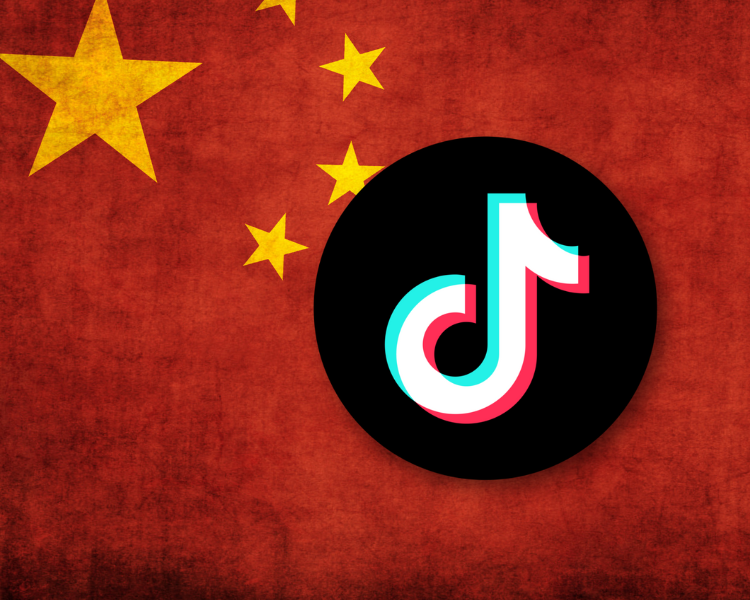 Chinese TikTok Ban The Tik Tok logo is superimposed on top of the Chinese flag.